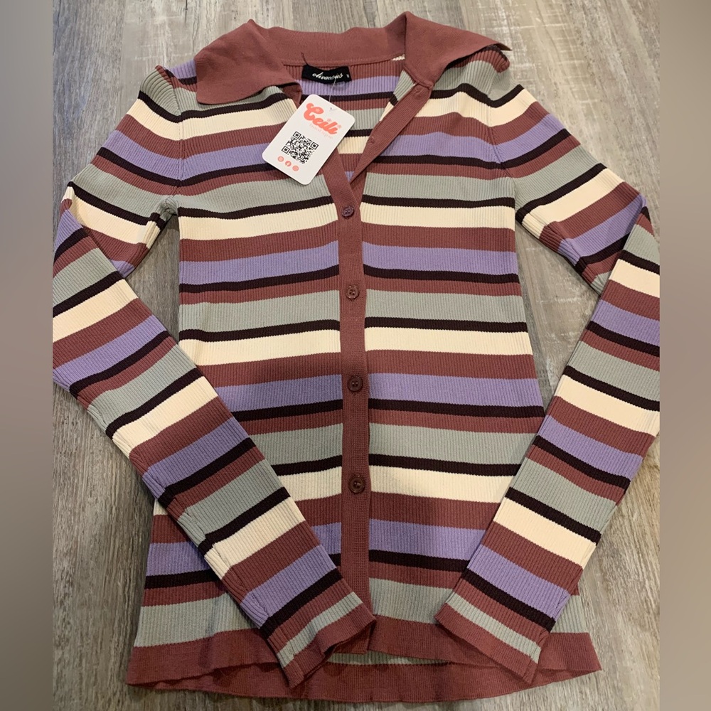 NWT Chic Striped Collard Sweater - ribbed